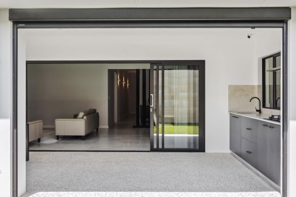 WEB 57 Coachwood Avenue Treeby 35